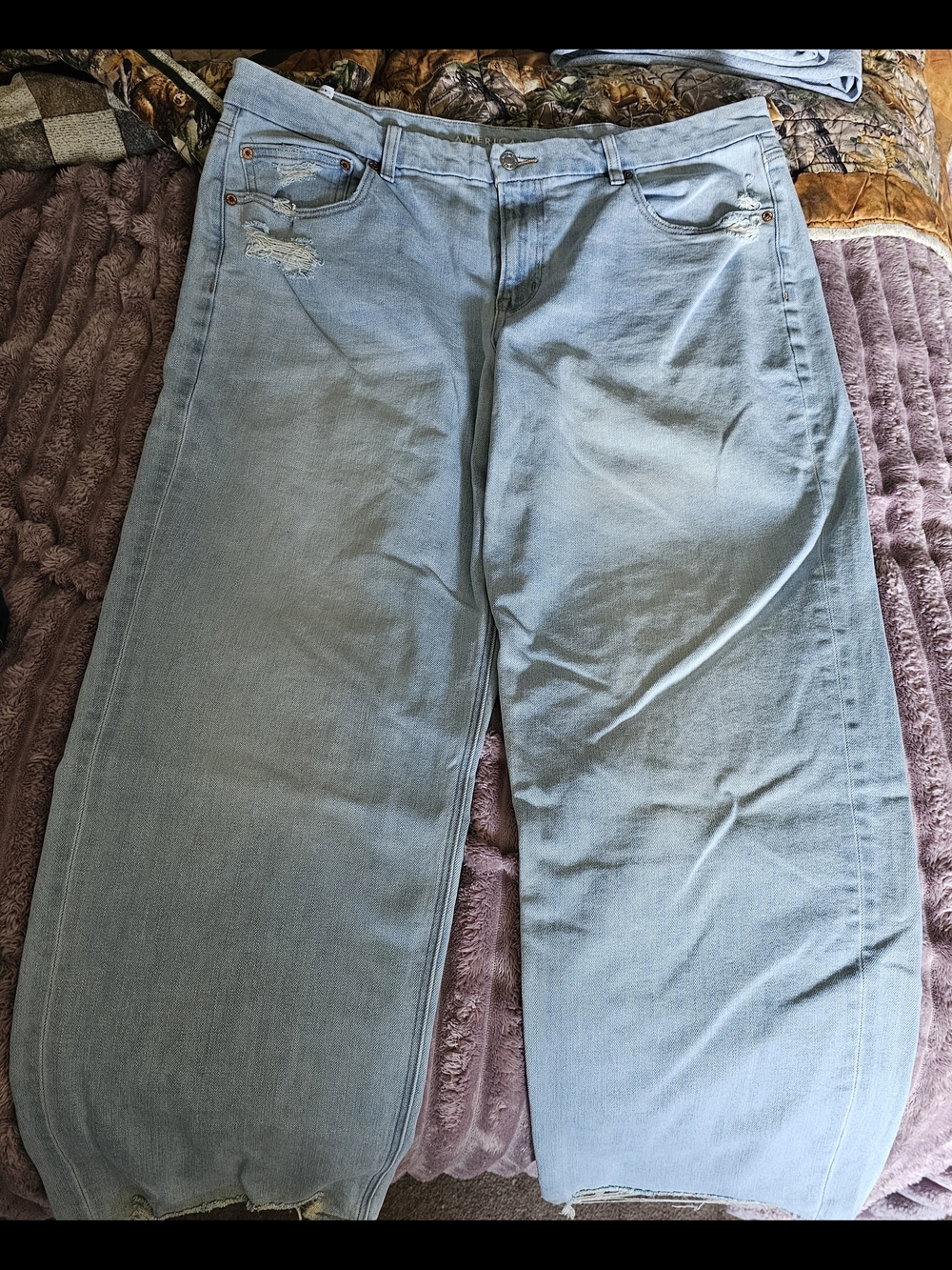 American Eagle Outfitters Light Blue Wide Leg Flare Jeans